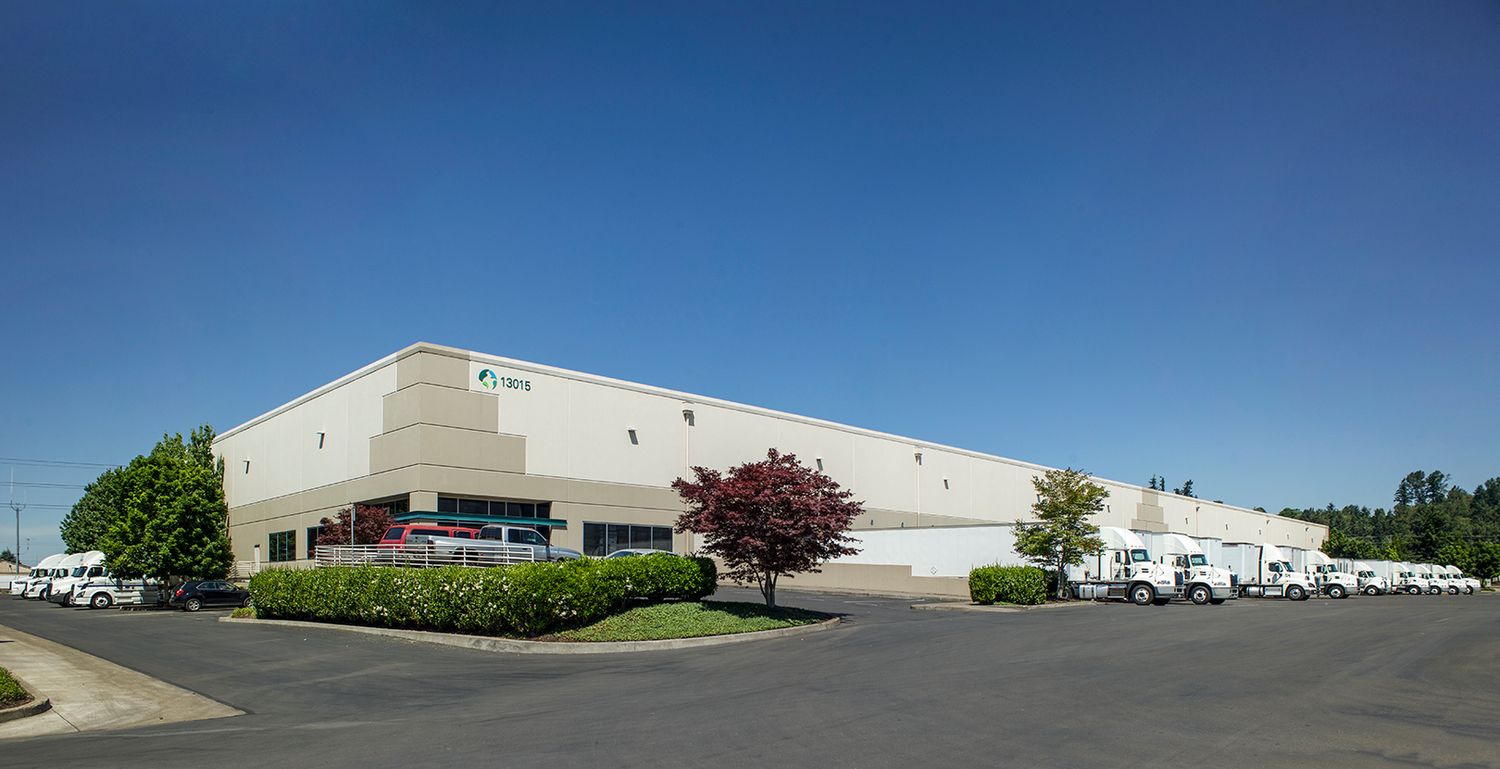 Prologis Jennifer Distribution Center: 13015 SE Jennifer St, Clackamas, OR 97015